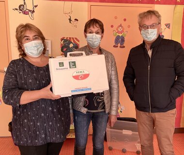 Une trousse premiers secours remise à l'école ce vendredi 